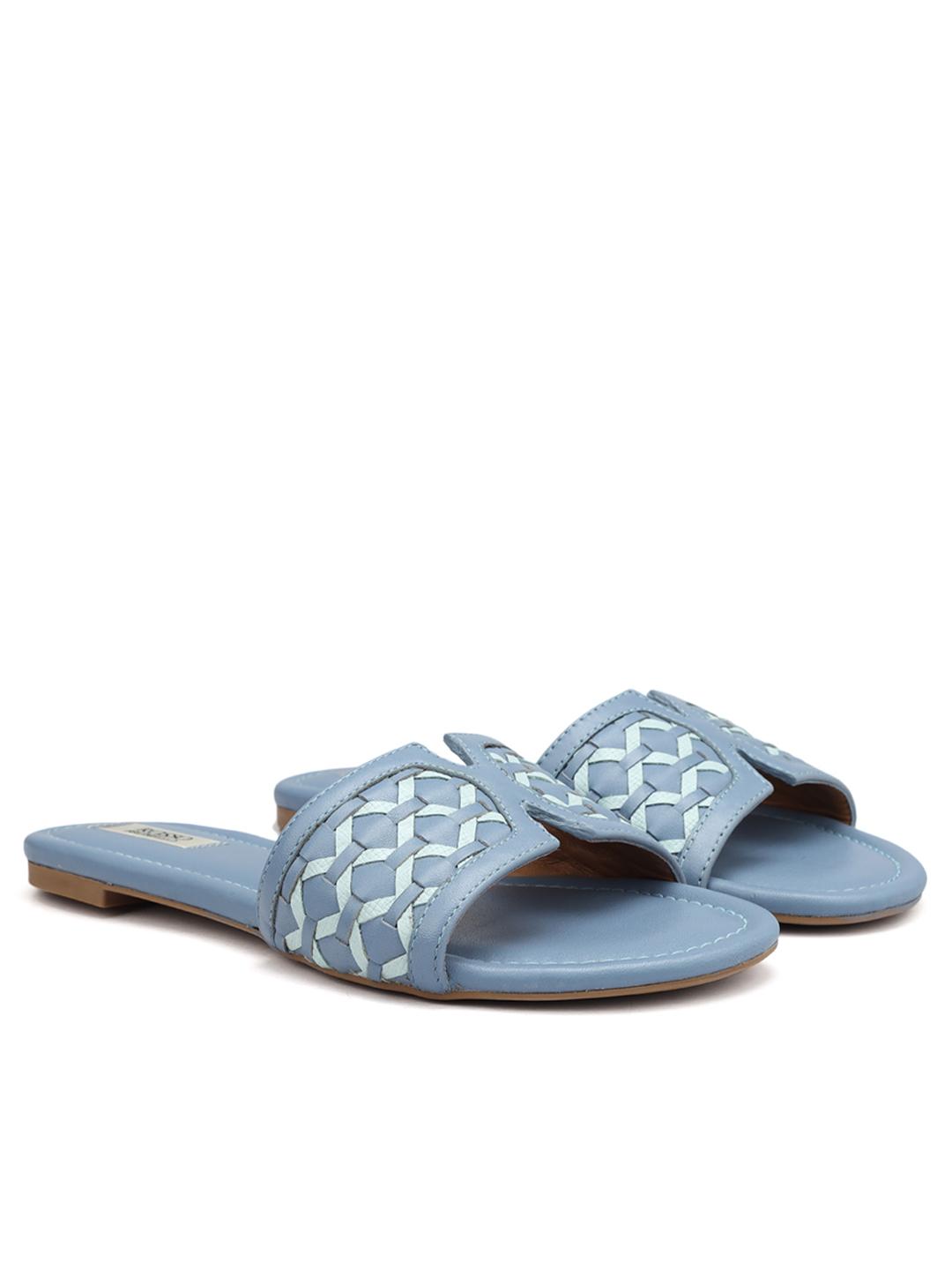 Splash Into Style Trendy Monsoon Colours to Elevate Your Closet-Image 2