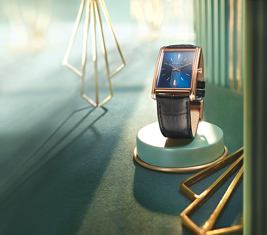 In Conversation with Sushmita Sen on the Launch of Nebula by Titan’s New Art Deco Collection-Image 1