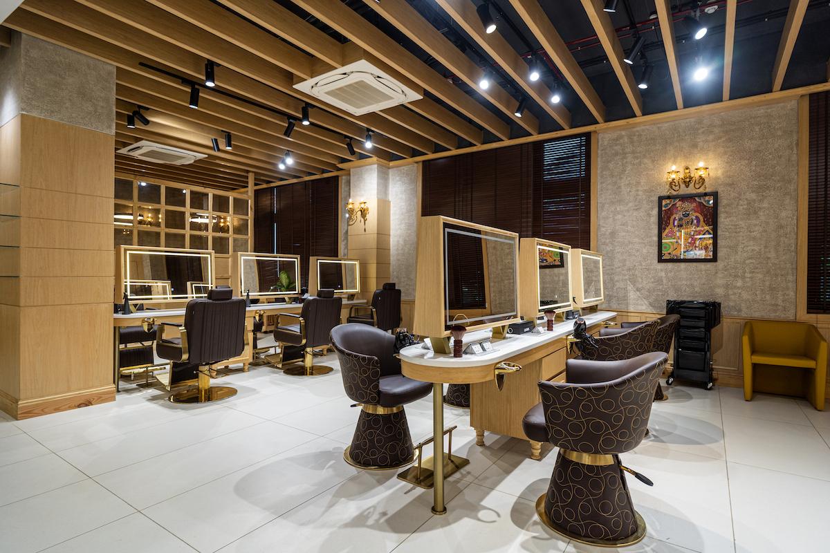 Looks Salon Marks a Significant Milestone with Grand Openings in Goregaon and Powai-Image 1