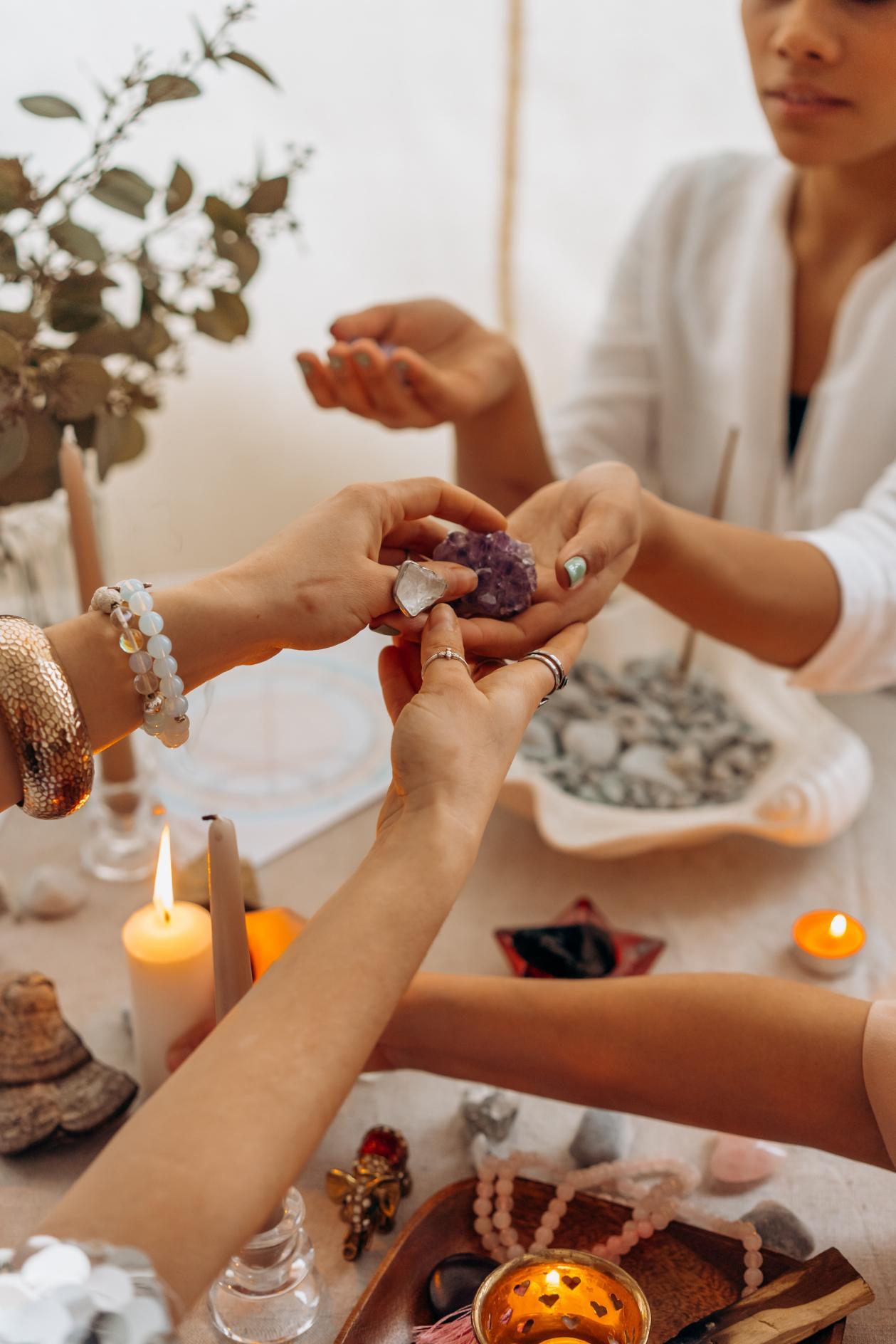 Surround Yourself with Crystals to Benefit from their Healing and Energetic Properties-Image 1