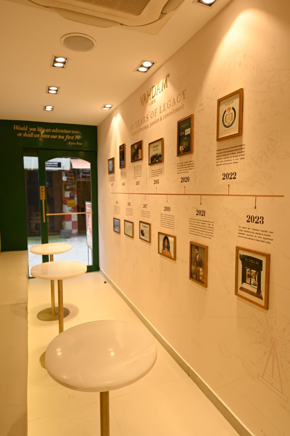 This Tea Room by VAHDAM® India is not to be missed-Image 4