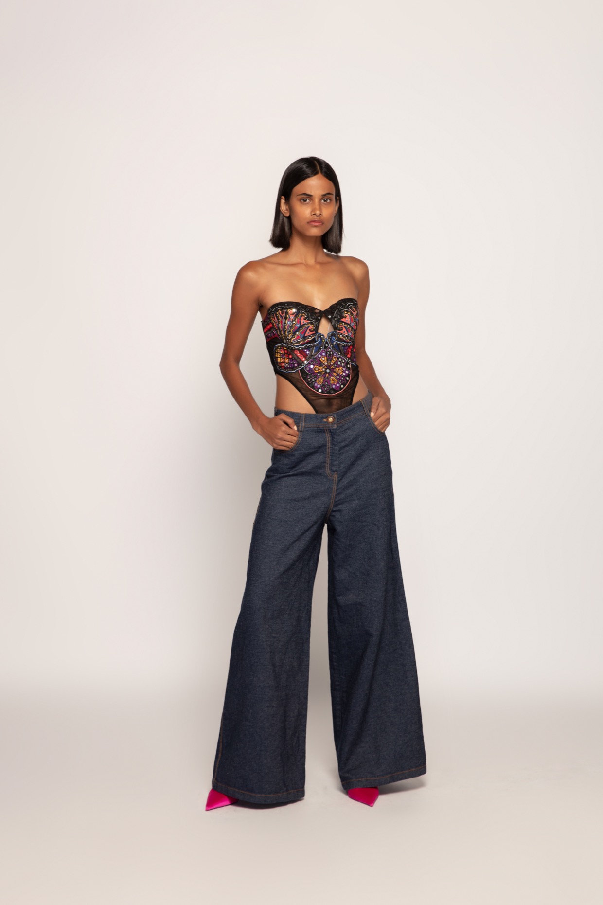 Bodysuits Are The Coolest Silhouette You Need This Summer-Image 6