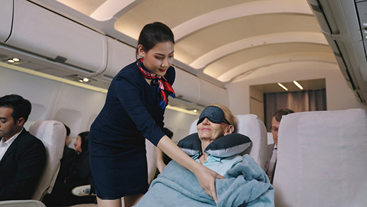 A Guide to Red-Eye Flights and How To Survive Them-Image 1