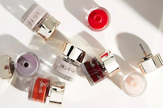 It’s time to switch to non-toxic nail lacquers by luxury brands-Image 6
