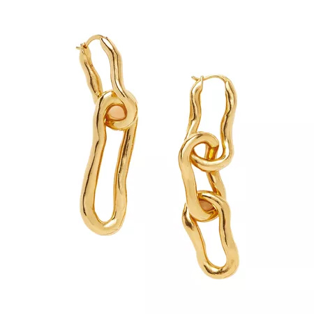 The Bold Return of Statement Pieces Maximalist Jewellery Takes Center Stage-Image 1
