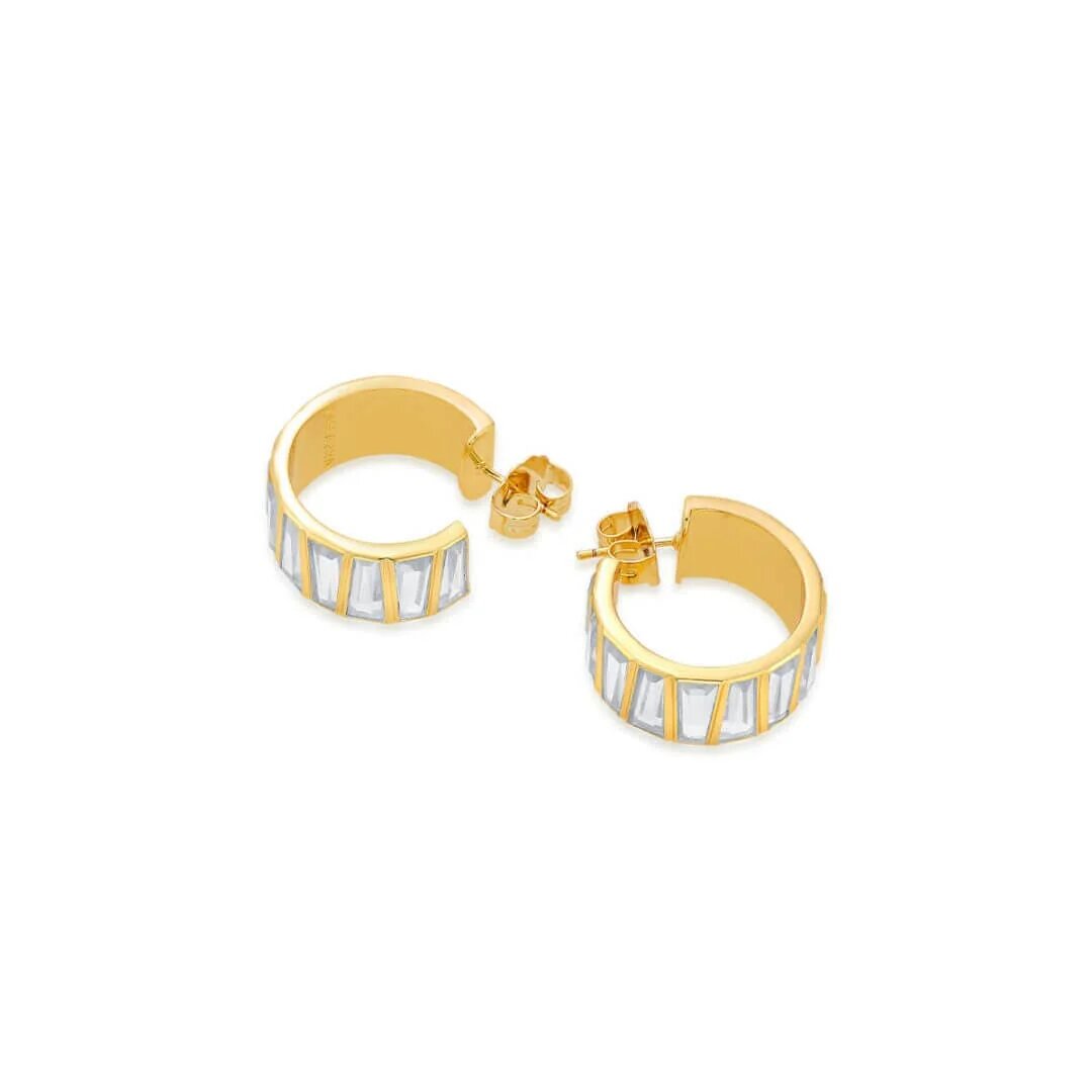 The Bold Return of Statement Pieces Maximalist Jewellery Takes Center Stage-Image 10