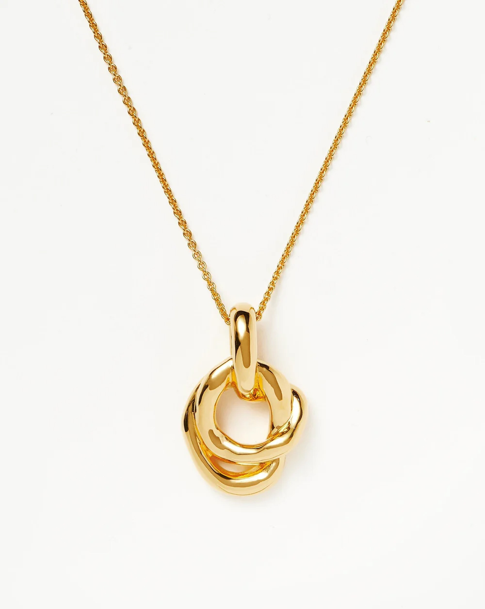 The Bold Return of Statement Pieces Maximalist Jewellery Takes Center Stage-Image 8