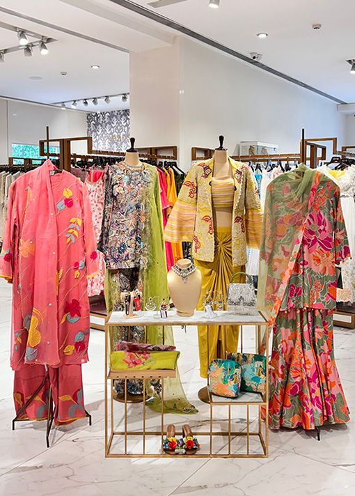 Aza Fashions A Global Platform For Indian Creativity and Craftsmanship-Image 1