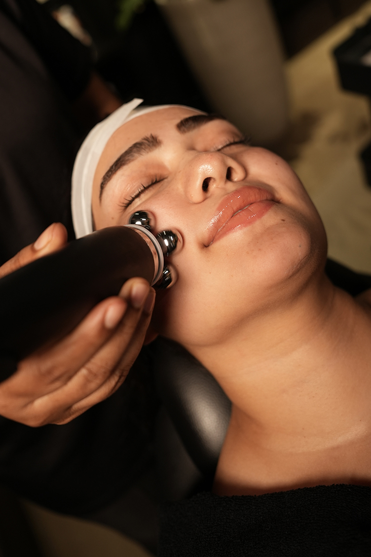 THE FACE GYMN GLOW-UP