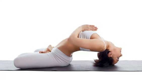 Best Yoga Poses for Perimenopause | FemmePharma