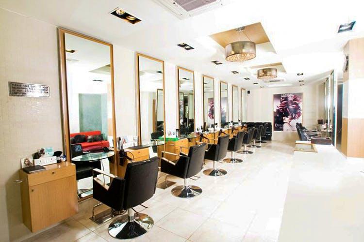 Best Beauty and Hair Treatments in Delhi | Best Salon