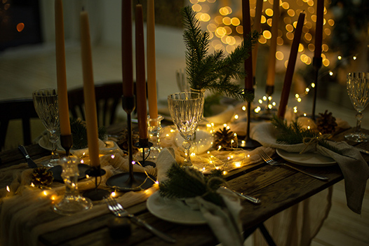 Hosting for the Holidays Create a Festive Tablescape to Impress Your Guests-Image 3