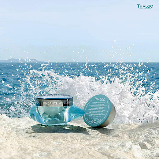 Sea the Glow Unleashing the Power of Marine Marvels for Your Skin-Image 1