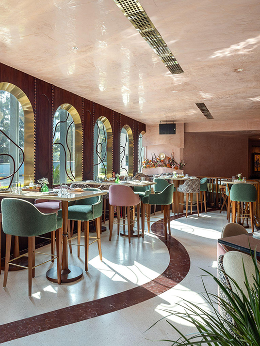 The Bustling Locales Of Gurgaon Collide With Culinary Art and Glamour At The Cosy Box-Image 1